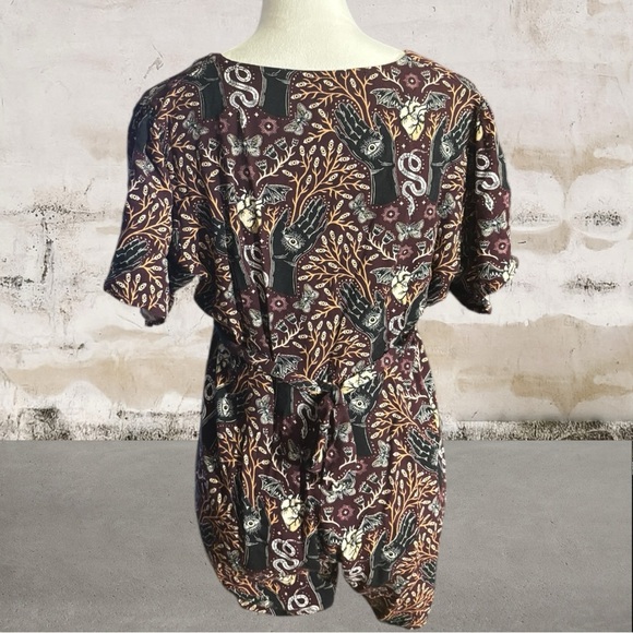 Disturbia Hemlock Button Up V Neck Playsuit Romper Size 8 - Picture 4 of 7